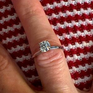 14K~ 0.65 carat Round Brillant Lab Grown Diamond